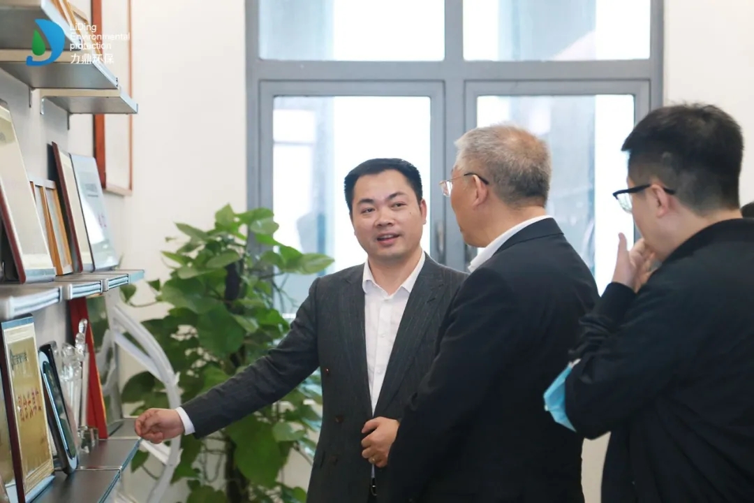 村镇一体化污水处理设备（LD 型）”被鉴定为国内领先水平！