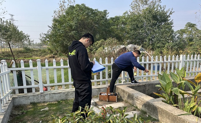 乡镇污水处理设备水质检测：人工检测好还是在线监测好？